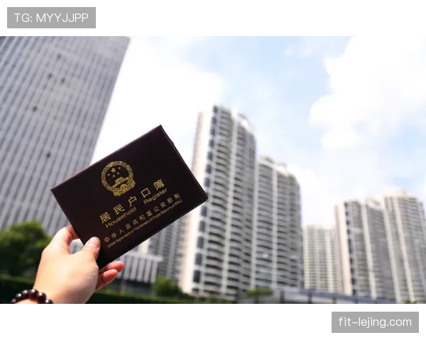 持球规则的判定标准及适用场景详细解析 持球规则的判定标准及适用场景详细解析
